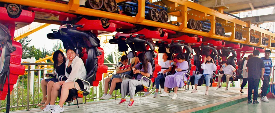 wonderland thrill rides